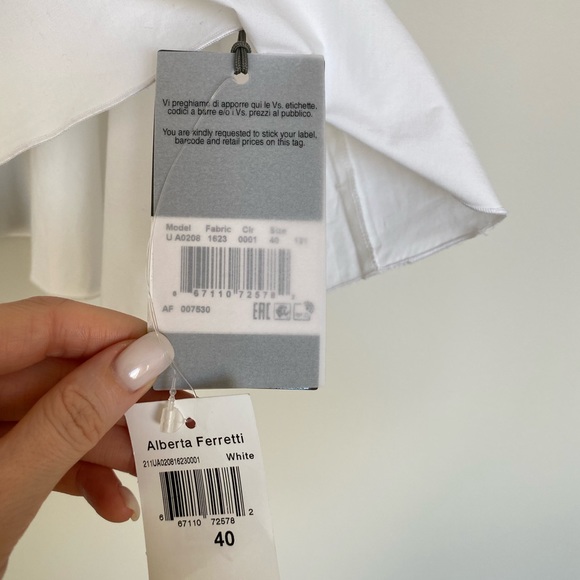 Alberta Ferretti white short sleeves top blouse. Size 4 - Picture 3 of 6